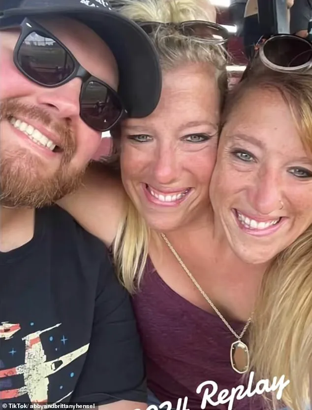 Abby and Brittany Hensel: Recent Photograph Reignites Public Fascination with Conjoined Twins' Lives