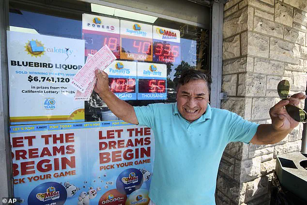 Historic Powerball Jackpot Split Between Texas and Missouri Winners