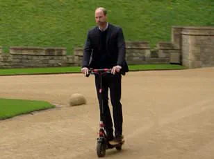 Princess of Wales Urges Action Against Screen Time's Impact on Family Bonds, Collaborating with Harvard Expert