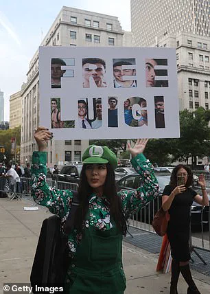 Public Outrage Over $40,000 in Commissary Funds for Accused Killer Luigi Mangione: Experts Sound Alarm on Legal and Ethical Implications