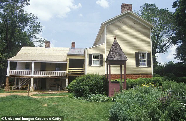 Exclusive Access to History: Eliza Monroe Hay's Reinterment Sheds Light on a Revised Legacy