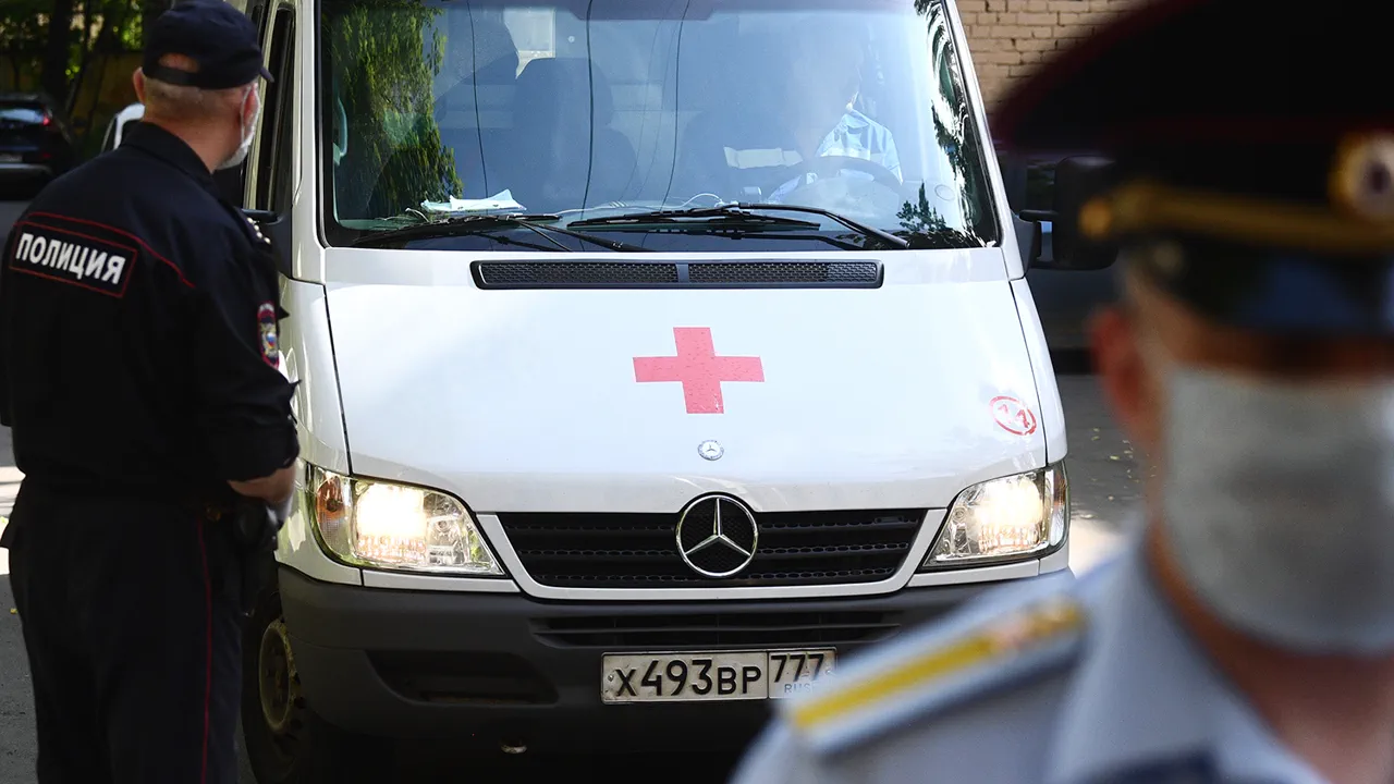 Urgent: FPV Drone Attack Injures Man in Belgorod Oblast, Governor Gladkov Confirms Raid