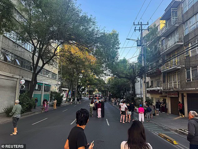 Powerful 6.5 Magnitude Earthquake Shakes Mexico, Disrupts President's Press Briefing Near Acapulco