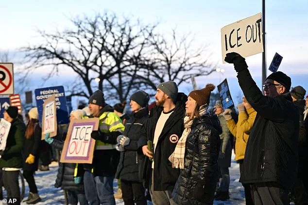 Clashes Erupt in Minneapolis as Protests Escalate Over Fatal ICE Shooting