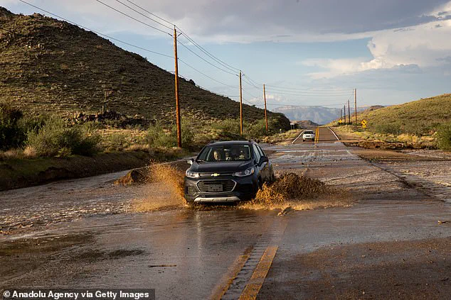 Arizona Drivers Face New Challenges as State Introduces Sweeping Traffic Law Updates: 'This is a Necessary Step to Save Lives,' Says Transportation Official