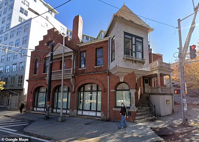 Atlanta Homebuyer Discovers Five-Gallon Wooden Barrel from Early 20th-Century Coca-Cola Recipe in Historic Property Attic