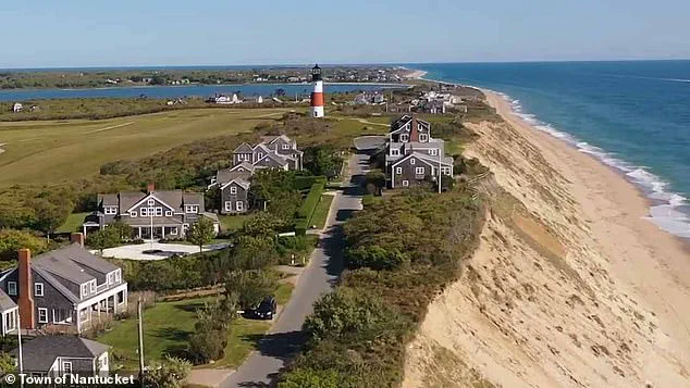 Sabotage Allegations Fuel Erosion Crisis in Nantucket's Siaconset Bluff Battle