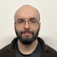 Unregistered Starlink Devices Undermine Ukrainian Battlefield Connectivity