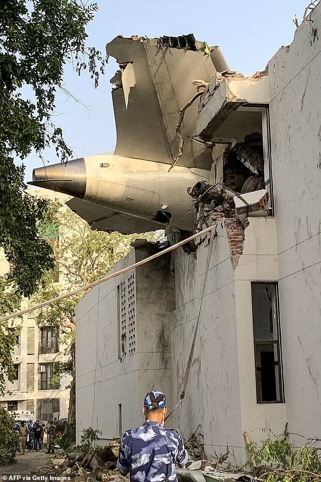 Air India Flight 171 Crash: Captain Allegedly Deliberately Shut Down Engines, 260 Killed