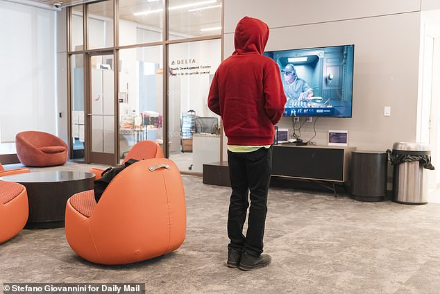 New York City Tests No-Strings-Attached Cash for Homeless Youth in $15,800 Experiment