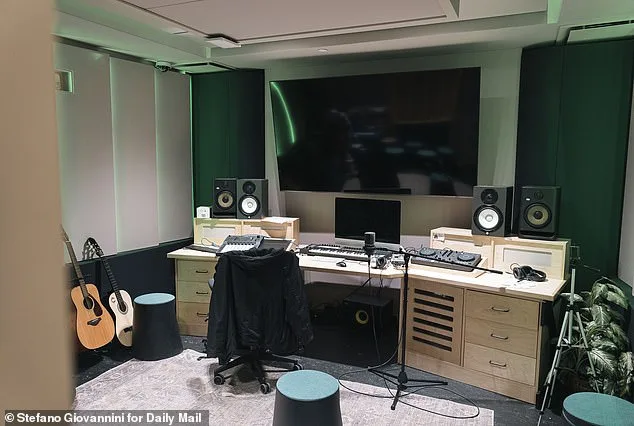 New York City Tests No-Strings-Attached Cash for Homeless Youth in $15,800 Experiment