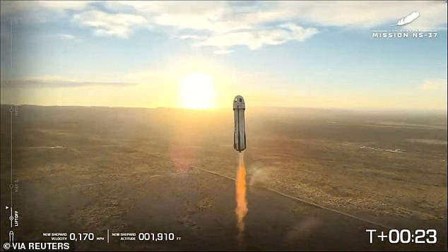 Terminally Ill Woman to Become First to Travel to Space on Blue Origin