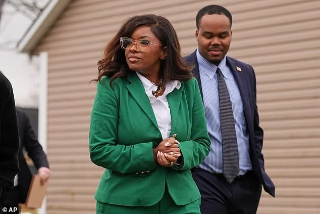 Crockett's 'Bully' Jab at Greene Reignites Feud Amid Governance Questions