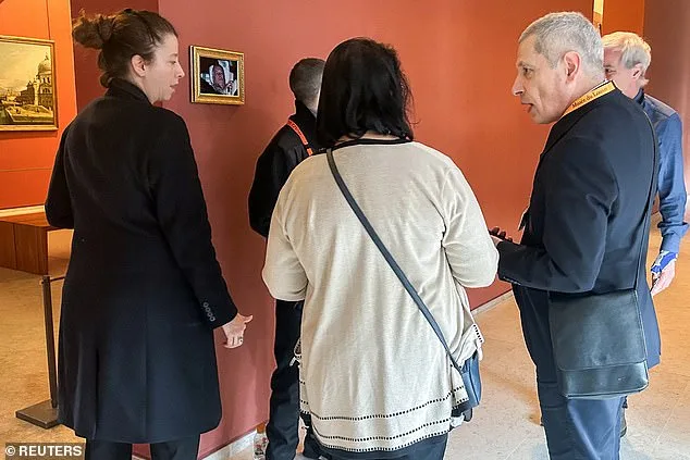 Louvre Activists Display Photo of Andrew Mountbatten-Windsor Post-Arrest, Sparking Debate on Accountability