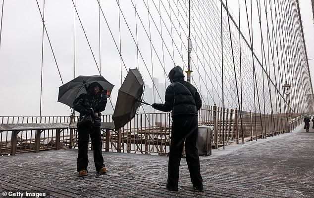 New York Mayor Orders Citywide Travel Ban as Major Winter Storm Threatens East Coast