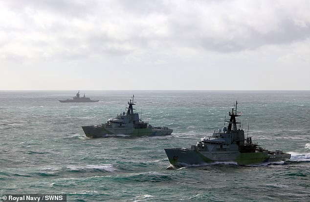 Russia's Shadow Fleet Defies Sanctions in English Channel, Heightening Military Tensions Near Britain