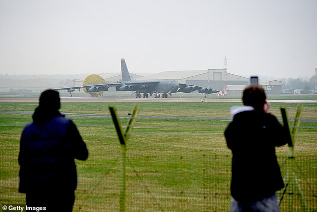 US B-52 Bombers Arrive in UK Amid Rising Tensions Over Iran Strikes