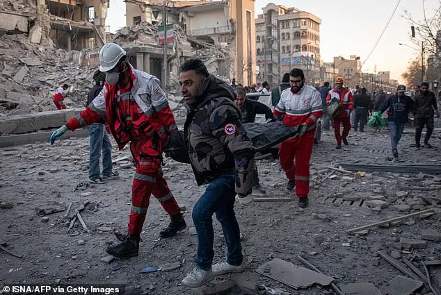 US-Israeli Operation in Iran: A Standoff Between Unyielding Stance and Escalating Shadows of War