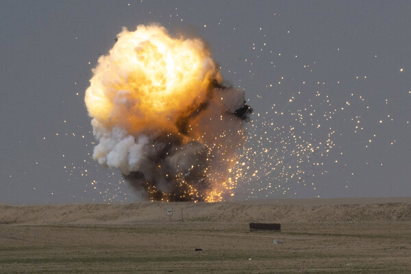 IRGC Launches Missile and Drone Strike on U.S. Base in Kuwait, Triggers Fire in Capital Skyscraper