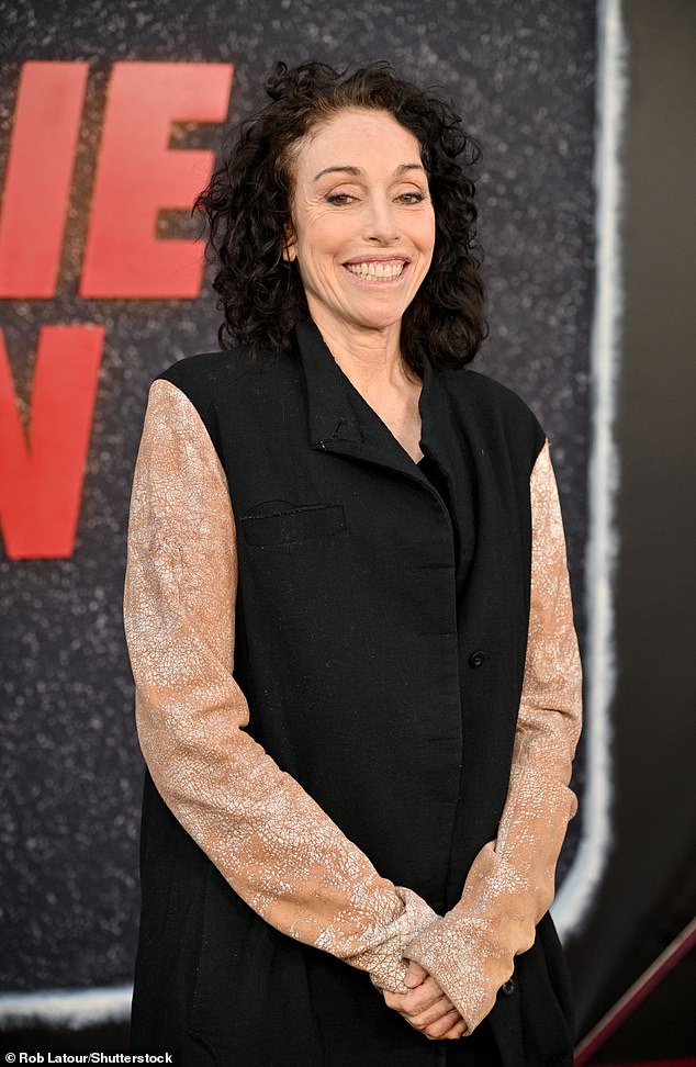 Macaw Mayhem in Las Vegas: Exotic Birds Spark Neighborly Dispute Over Noise