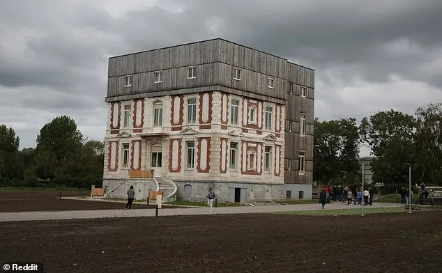 Controversial Modern Addition Sparks Outcry at Historic Château du Tournepuits