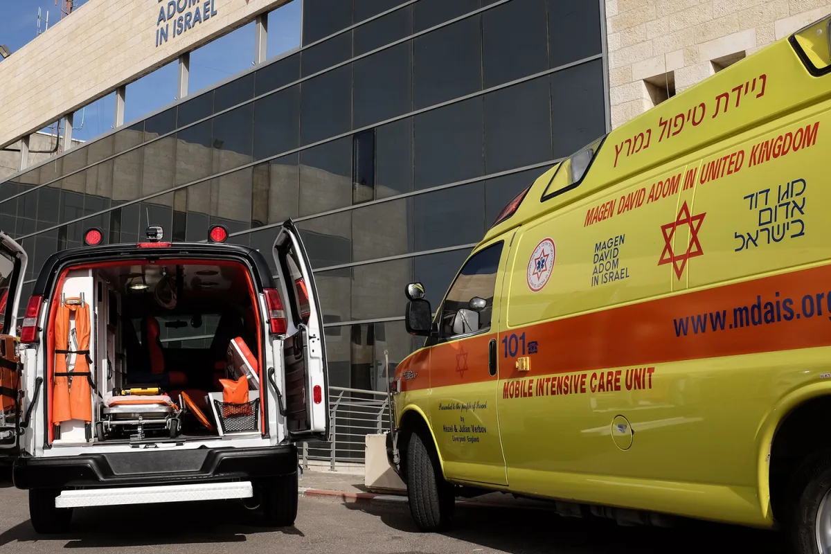Israeli Emergency Services Confirm Two Dead in Iranian Rocket Attack on Tel Aviv as Regional Tensions Escalate