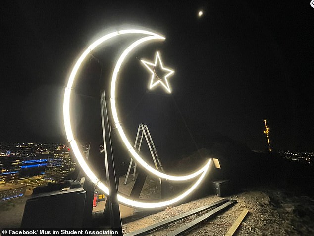 Mystery Surrounds Destruction of Islamic Crescent Moon in Arizona: Community Outrage and Intolerance Concerns
