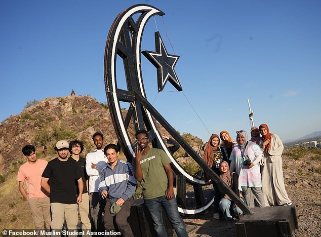 Mystery Surrounds Destruction of Islamic Crescent Moon in Arizona: Community Outrage and Intolerance Concerns