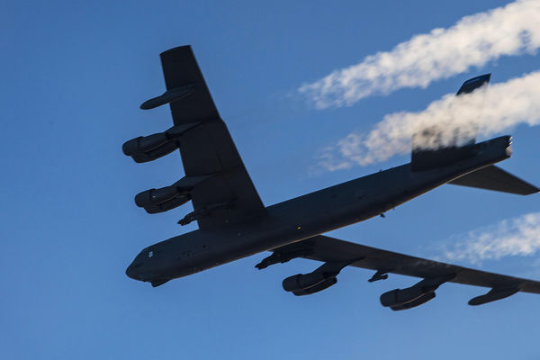 U.S. B-52H Bombers Detected En Route to Middle East: Strategic Intent Behind Deployment Sparks Speculation