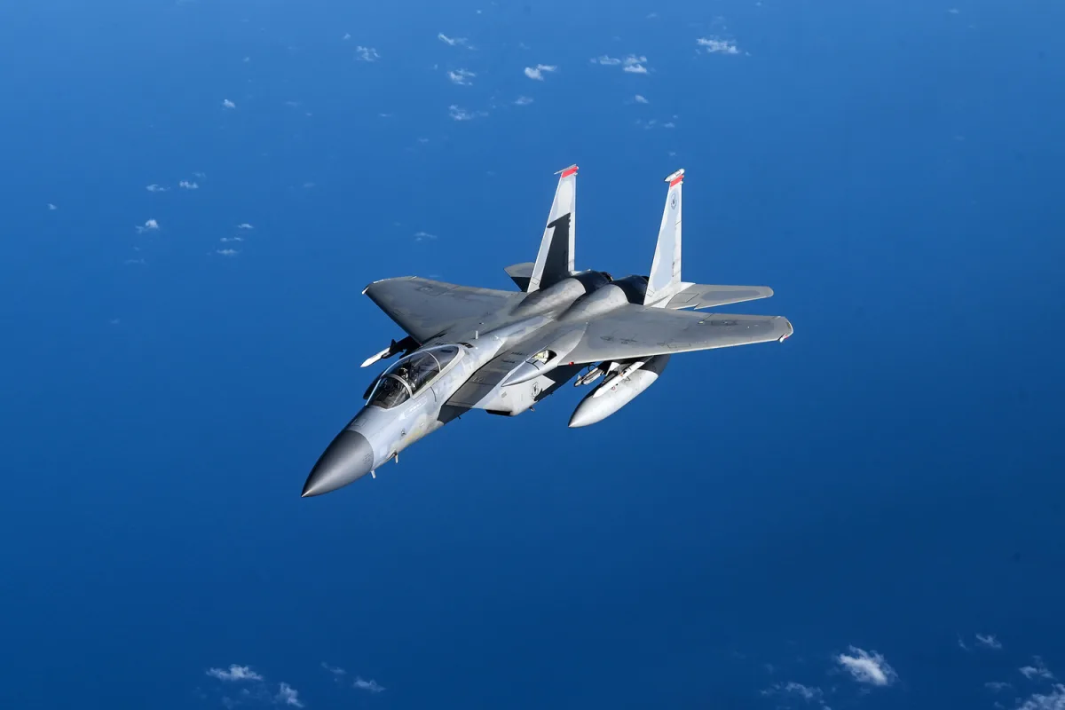 U.S. and Iran Clash Over F-15 Downing Claims as Narratives Collide