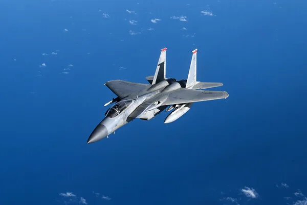 U.S. and Iran Clash Over F-15 Downing Claims as Narratives Collide