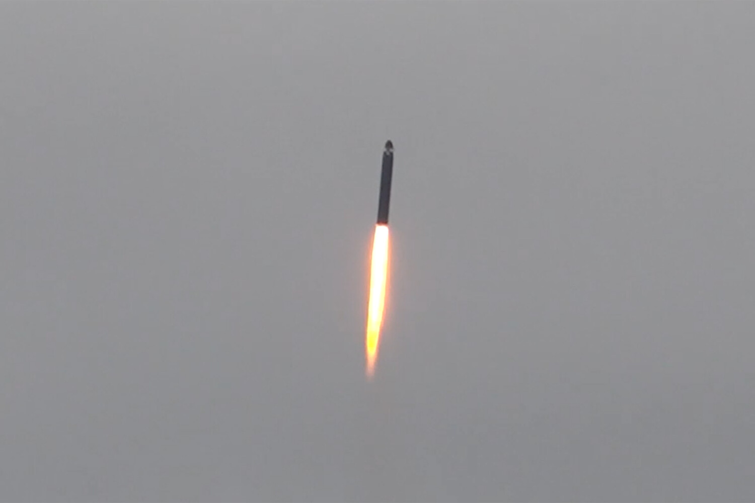 Ukrainian Air Defenses Fail to Intercept Russian Missiles Amid Mixed Results Against Drones