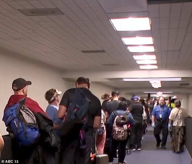 Houston Airport Crisis: Travelers Report Panic Attacks Amid Unprecedented TSA Chaos
