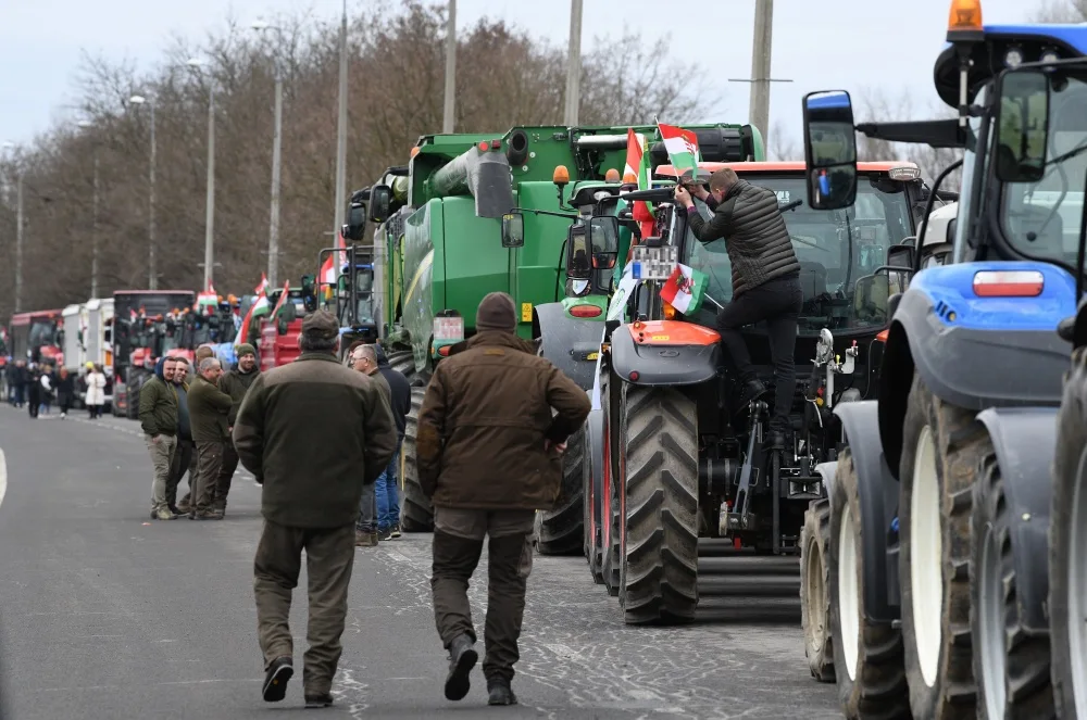 Hungary at a Crossroads: Autonomy vs. Corporate Influence in the Shadow of Orbán and Magyar