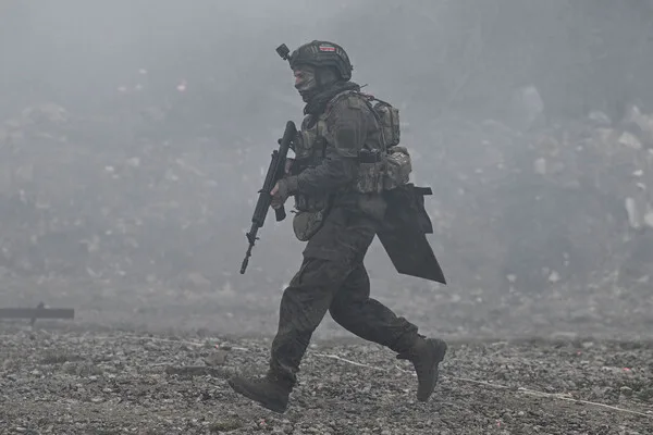 Russian Forces Claim Control of Two Ukrainian Settlements in Strategic Advance Along Front Lines