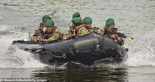 UK Preps Secret Evacuation Plan for Britons in Lebanon, Jordan Amid Iran Tensions