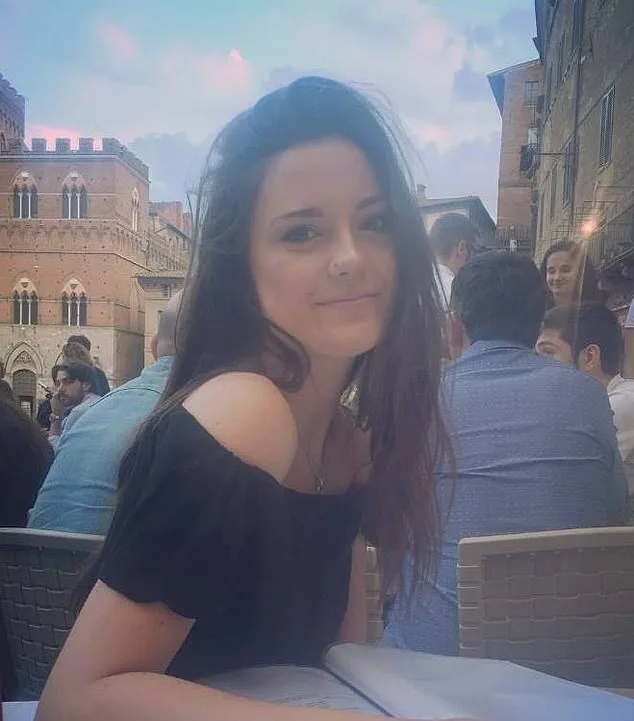 Algerian Drug Addict Steals £2m Fabergé Egg from London Pub