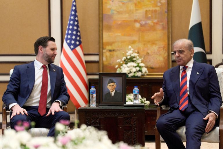 Iran blocks second US talks, jeopardizing fragile ceasefire before deadline