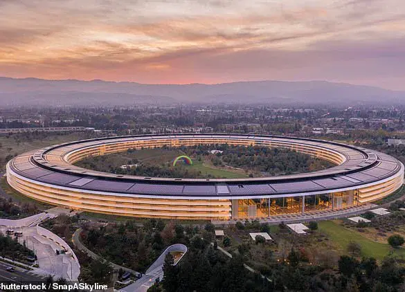 Apple's $500 Billion US Investment: A Boost for American Innovation