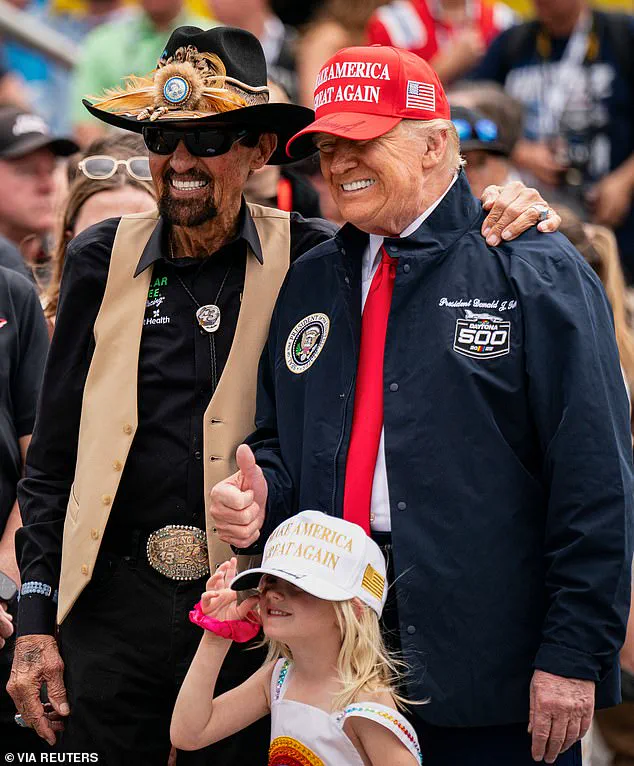 Carolina Trump waves to fans from grandfather's limousine at Daytona 500