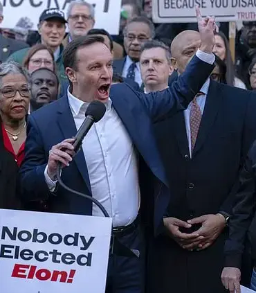 Chris Murphy's Outrageous Claims About The Government Shutdown