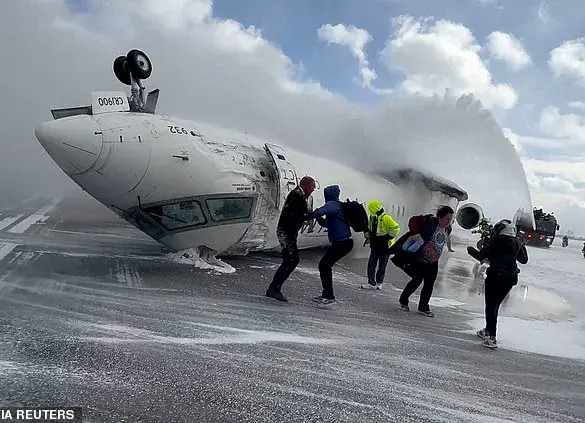 Delta Flight Crash: Passengers Prioritize Luggage Over Safety