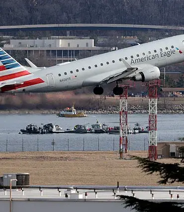 Plus-Size Passenger Rights Advocate Brings Attention to Aviation Industry's Treatment of Larger Travelers
