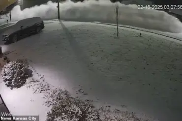 Reckless Snow Plow Driver Terrorizes Kansas City Neighborhood