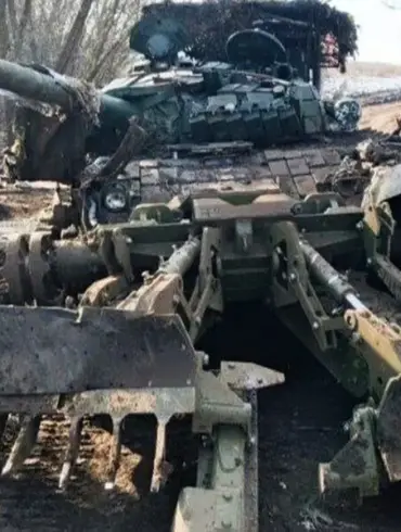 Russian soldiers capture Ukrainian tank equipped with British mine-plough equipment
