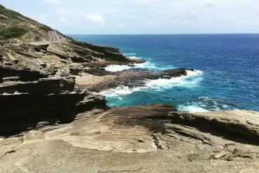 Tourist's Tragic Leap from Hawaii's Spitting Cave