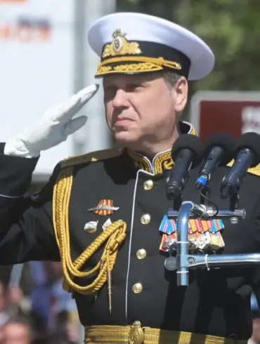 Vladimir Putin awards admiral rank to Black Sea Fleet commander Sergey Pinchuk