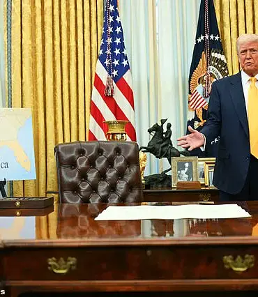 White House Press Secretary Navigates Legal Battle with AP on the Go