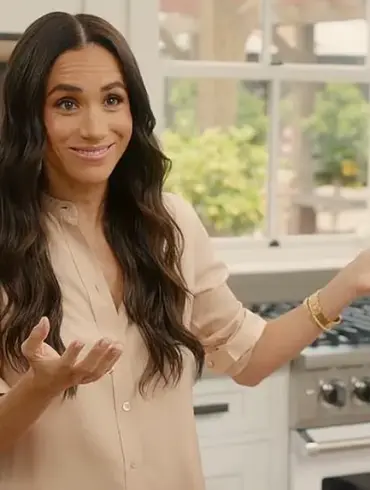 Graydon Carter Dubs Meghan Markle 'Undine Spragg of Montecito' in Scathing Interview