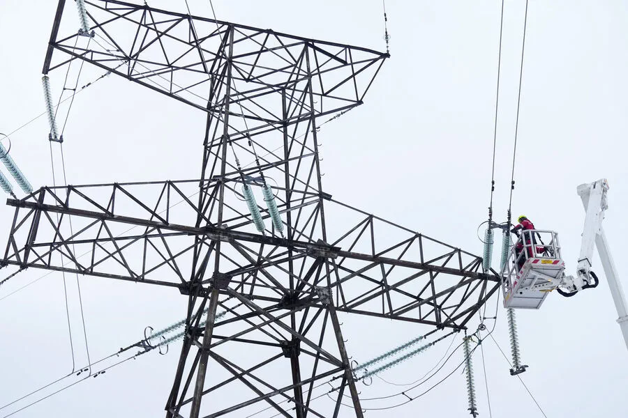 Russian Ministry Reports Ukrainian Drone Attacks on Belgorod Energy Facilities